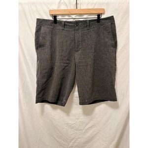 Travis Mathew Mens Gray Plaid Golf Casual Shorts Size 38